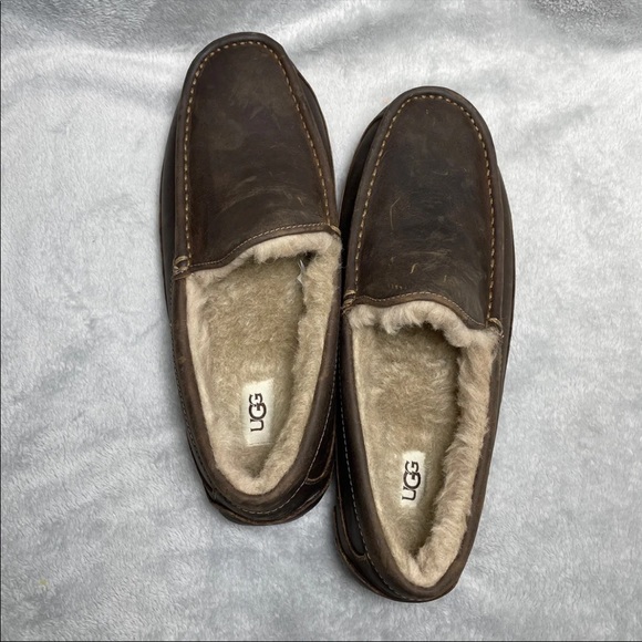 UGG Acost Slippers Size 10 main image 5